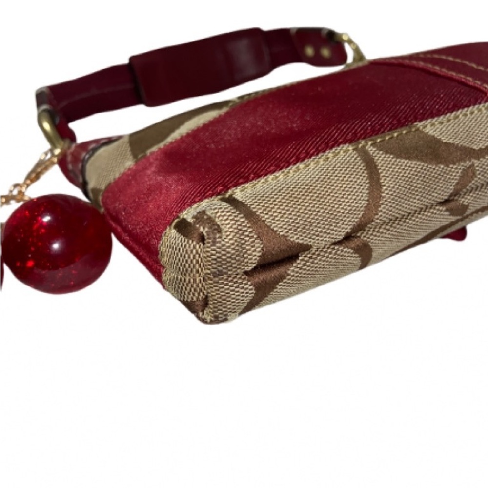 Coach 2006  Signature Canvas Shoulder Bag with Red Trim, card holder & charm - Picture 4 of 10
